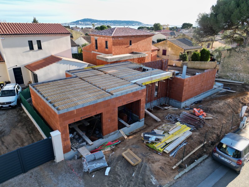 Maison contemporaine Élégance, volumes et qualité architecturale à Bouzigues