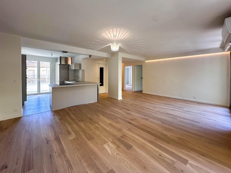  Rénovation d’un appartement de prestige, dans la ville de Sete 