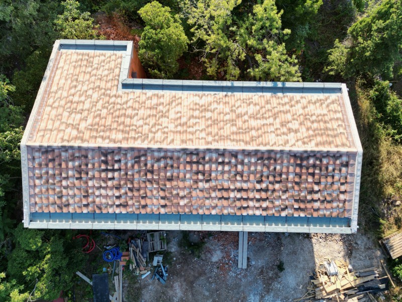 Construction d’une villa contemporaine ouverte sur l’extérieur sur le mont saint-clair de Sete dans l'Hérault